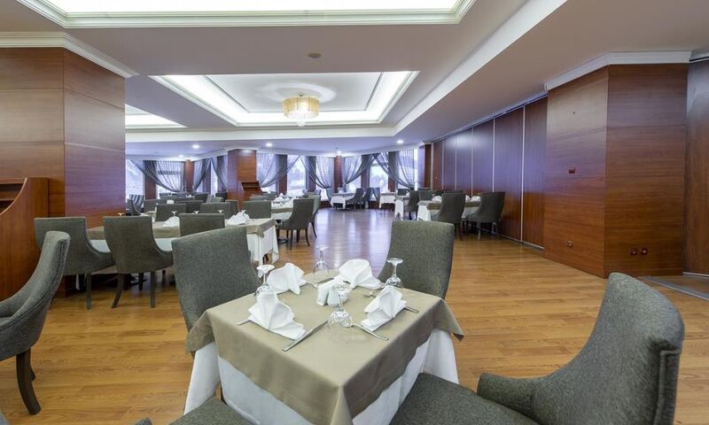 Palan Hotel Ski & Convention Resort