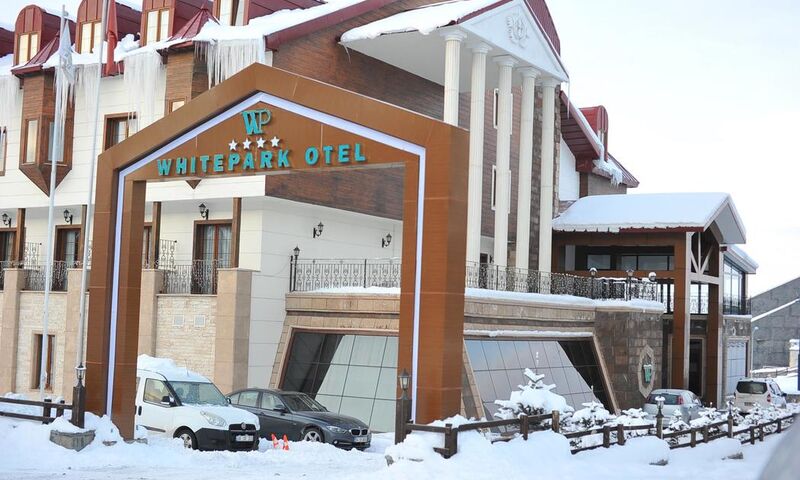 White Park Otel