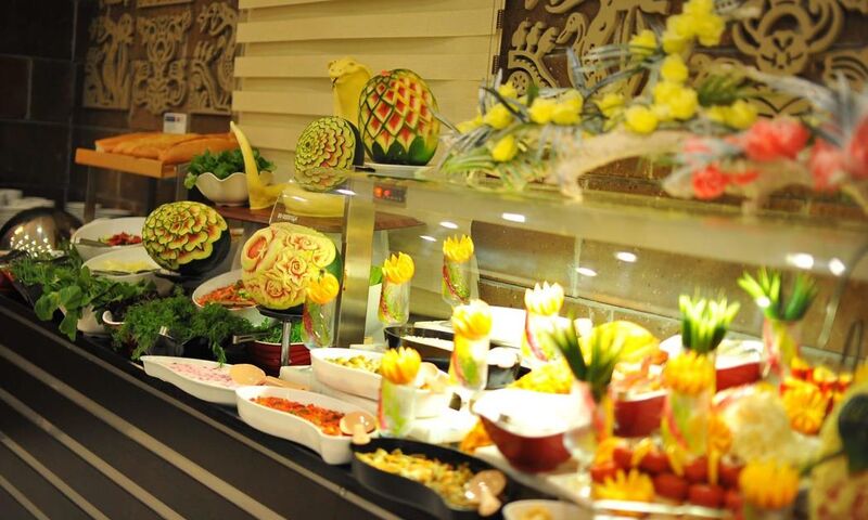 White Park Otel