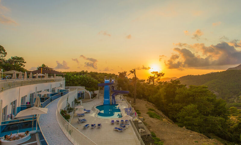 Garcia Resort & Spa